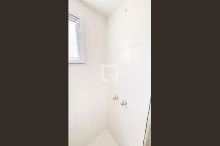 Apartamento à venda com 57m², 2 quartos e 1 vaga Apartamento à venda com 57m², 2 quartos e 1 vagaBanheiro