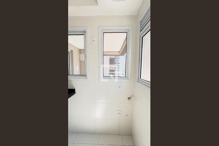 Apartamento à venda com 57m², 2 quartos e 1 vaga Apartamento à venda com 57m², 2 quartos e 1 vagaCozinha - Area de Serviço