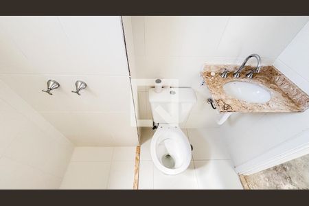 Apartamento à venda com 57m², 2 quartos e 1 vaga Apartamento à venda com 57m², 2 quartos e 1 vagaBanheiro