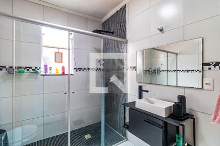 Casa à venda com 240m², 3 quartos e 2 vagas Casa à venda com 240m², 3 quartos e 2 vagasSuíte