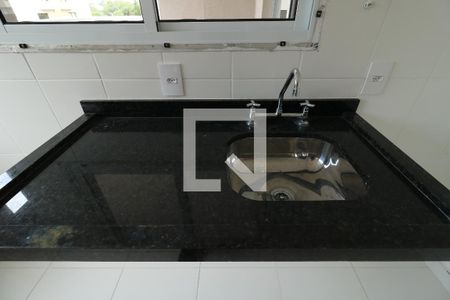 Apartamento à venda com 57m², 2 quartos e 1 vagaCozinha - Pia / Área de Serviço