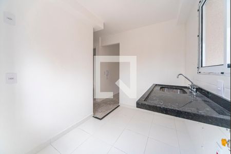 Apartamento à venda com 57m², 2 quartos e 1 vaga Apartamento à venda com 57m², 2 quartos e 1 vagaCozinha e Área de Serviço