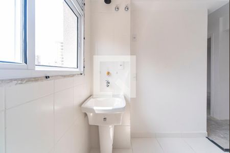 Apartamento à venda com 57m², 2 quartos e 1 vaga Apartamento à venda com 57m², 2 quartos e 1 vagaCozinha e Área de Serviço