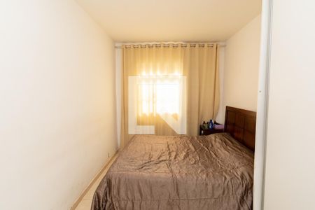 Casa à venda com 360m², 3 quartos e 6 vagas Casa à venda com 360m², 3 quartos e 6 vagasQuarto 2