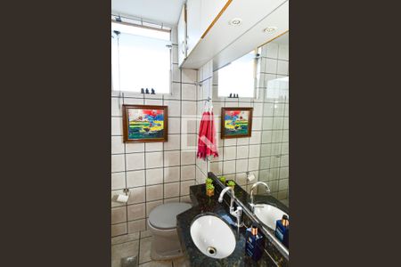 Apartamento à venda com 150m², 2 quartos e 2 vagas Apartamento à venda com 150m², 2 quartos e 2 vagasCozinha