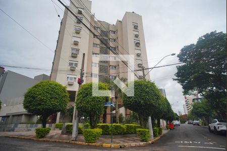 Apartamento à venda com 112m², 4 quartos e 1 vaga Apartamento à venda com 112m², 4 quartos e 1 vagaFachada