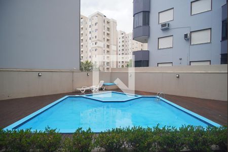 Apartamento à venda com 112m², 4 quartos e 1 vaga Apartamento à venda com 112m², 4 quartos e 1 vagaÁrea comum - Piscina