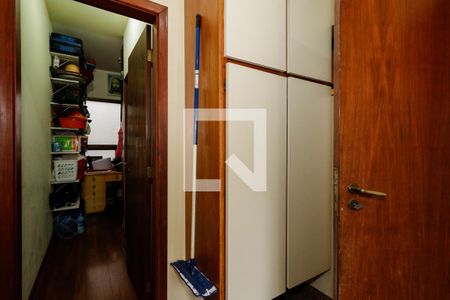 Apartamento à venda com 198m², 4 quartos e 4 vagasÁrea de Serviço