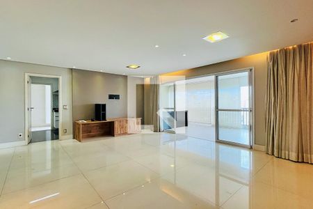 Sala de apartamento para alugar com 4 quartos, 194m² em Parque Renato Maia, Guarulhos