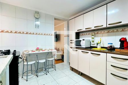 Casa à venda com 172m², 3 quartos e 2 vagas Casa à venda com 172m², 3 quartos e 2 vagasCozinha - Casa 2