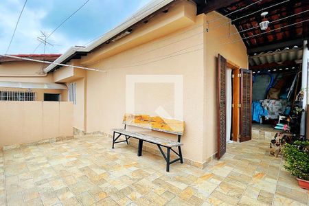 Casa à venda com 172m², 3 quartos e 2 vagas Casa à venda com 172m², 3 quartos e 2 vagasVaranda do Quarto 2 - Casa 1