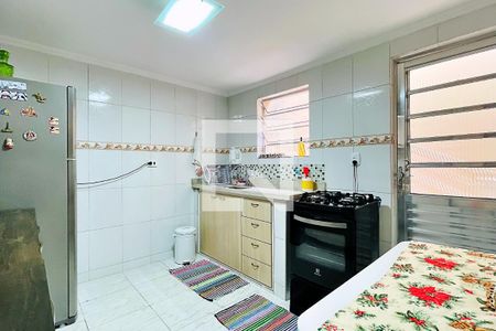 Casa à venda com 172m², 3 quartos e 2 vagas Casa à venda com 172m², 3 quartos e 2 vagasCozinha - Casa 2