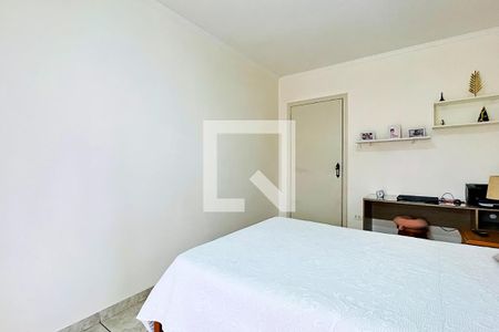 Casa à venda com 172m², 3 quartos e 2 vagas Casa à venda com 172m², 3 quartos e 2 vagasQuarto 2 - Casa 1