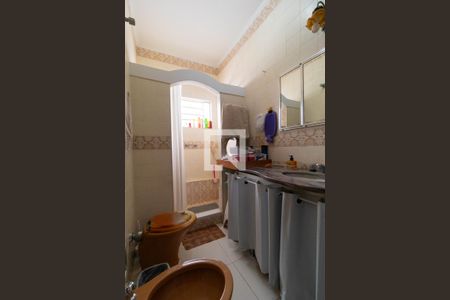 Casa à venda com 400m², 4 quartos e 2 vagasBanheiro da Suíte