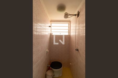 Casa à venda com 400m², 4 quartos e 2 vagasBanheiro de serviço