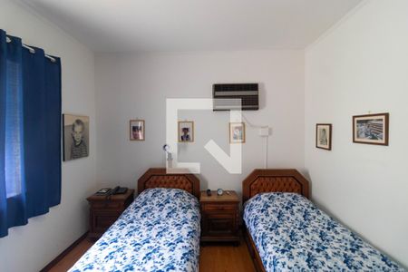 Casa à venda com 400m², 4 quartos e 2 vagasSuíte