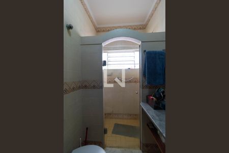 Casa à venda com 400m², 4 quartos e 2 vagasBanheiro