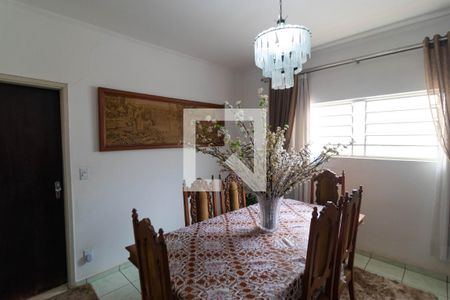 Casa à venda com 400m², 4 quartos e 2 vagasSala de Jantar