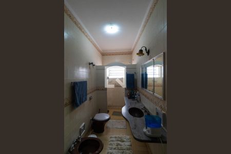 Casa à venda com 400m², 4 quartos e 2 vagasBanheiro