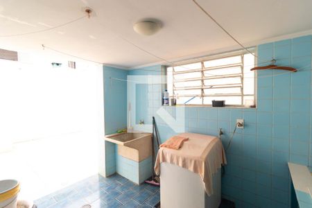 Casa à venda com 400m², 4 quartos e 2 vagasÁrea de Serviço