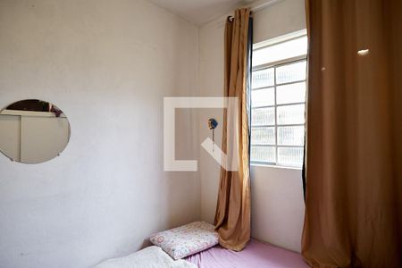 Casa à venda com 360m², 4 quartos e 3 vagas Casa à venda com 360m², 4 quartos e 3 vagasQuarto 4