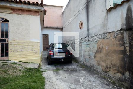 Casa à venda com 360m², 4 quartos e 3 vagas Casa à venda com 360m², 4 quartos e 3 vagasÁrea comum