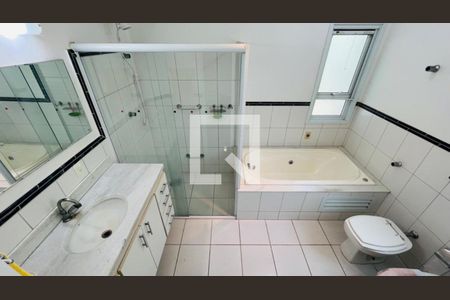 Casa de condomínio à venda com 276m², 4 quartos e 6 vagas Casa de condomínio à venda com 276m², 4 quartos e 6 vagasFoto 30