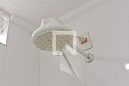 Casa à venda com 180m², 2 quartos e 1 vaga Casa à venda com 180m², 2 quartos e 1 vagaBanheiro