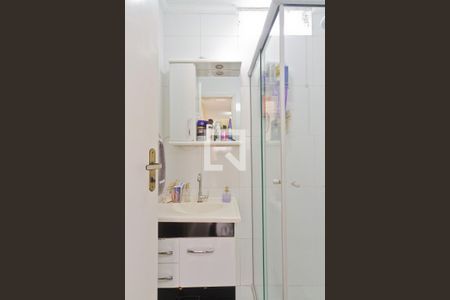 Casa à venda com 180m², 2 quartos e 1 vaga Casa à venda com 180m², 2 quartos e 1 vagaBanheiro