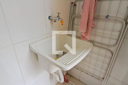 Casa à venda com 180m², 2 quartos e 1 vaga Casa à venda com 180m², 2 quartos e 1 vagaÁrea de Serviço