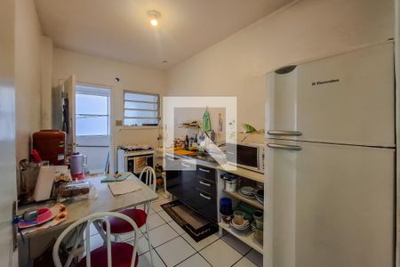 Apartamento à venda com 98m², 2 quartos e 1 vaga Apartamento à venda com 98m², 2 quartos e 1 vagaCozinha