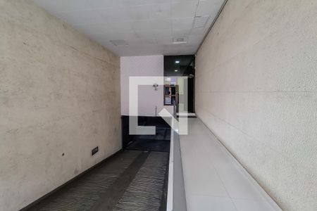 Apartamento à venda com 98m², 2 quartos e 1 vaga Apartamento à venda com 98m², 2 quartos e 1 vagaHall de entrada