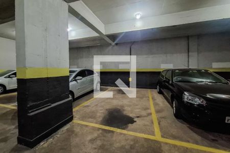 Apartamento à venda com 98m², 2 quartos e 1 vaga Apartamento à venda com 98m², 2 quartos e 1 vagaGaragem