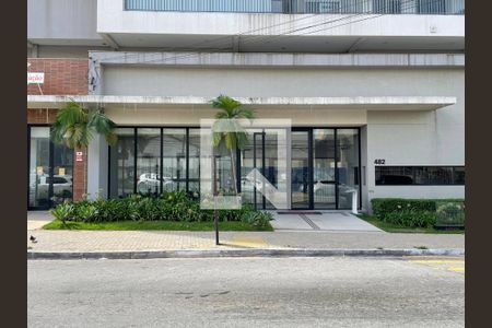 Apartamento para alugar com 99m², 3 quartos e 2 vagas Apartamento para alugar com 99m², 3 quartos e 2 vagasFachada