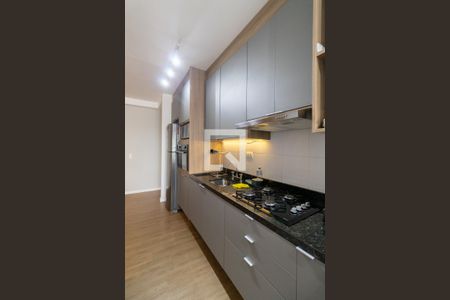Apartamento para alugar com 99m², 3 quartos e 2 vagas Apartamento para alugar com 99m², 3 quartos e 2 vagasCozinha e Área de Serviço
