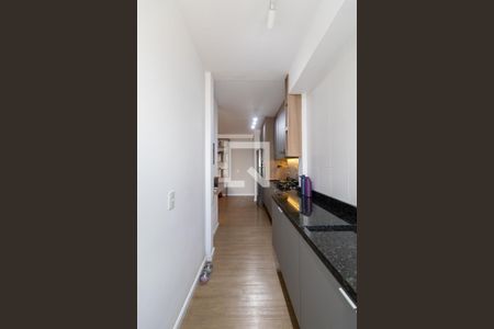 Apartamento para alugar com 99m², 3 quartos e 2 vagas Apartamento para alugar com 99m², 3 quartos e 2 vagasCozinha e Área de Serviço