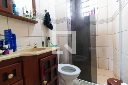 Apartamento à venda com 55m², 2 quartos e 1 vaga Apartamento à venda com 55m², 2 quartos e 1 vagaBanheiro
