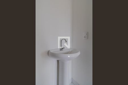 Apartamento para alugar com 32m², 2 quartos e sem vaga Apartamento para alugar com 32m², 2 quartos e sem vagaBanheiro