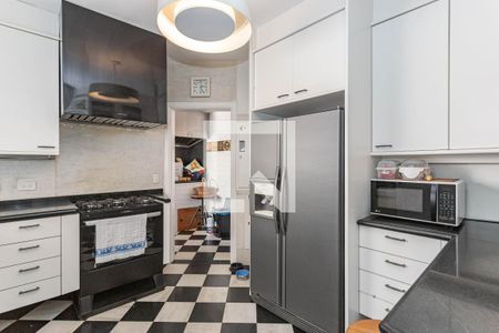 Apartamento à venda com 200m², 3 quartos e 3 vagas