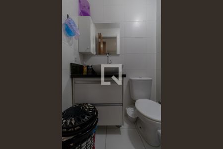 Apartamento à venda com 28m², 1 quarto e sem vaga Apartamento à venda com 28m², 1 quarto e sem vagaBanheiro Suíte