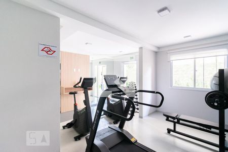 Apartamento à venda com 28m², 1 quarto e sem vaga Apartamento à venda com 28m², 1 quarto e sem vagaÁrea Comum - Academia