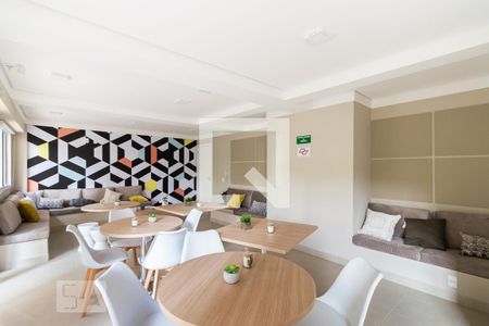 Apartamento à venda com 28m², 1 quarto e sem vaga Apartamento à venda com 28m², 1 quarto e sem vagaÁrea Comum - Salão de Festas