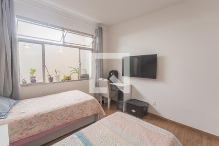 Casa à venda com 210m², 3 quartos e 2 vagas Casa à venda com 210m², 3 quartos e 2 vagasQuarto 3