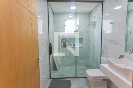 Casa à venda com 210m², 3 quartos e 2 vagas Casa à venda com 210m², 3 quartos e 2 vagasBanheiro Social