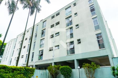 Apartamento à venda com 58m², 2 quartos e 1 vaga Apartamento à venda com 58m², 2 quartos e 1 vagaFachada