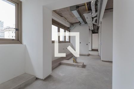 Apartamento à venda com 358m², 4 quartos e 4 vagas