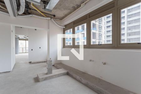 Apartamento à venda com 358m², 4 quartos e 4 vagas