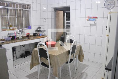 Casa à venda com 125m², 3 quartos e sem vagaCozinha