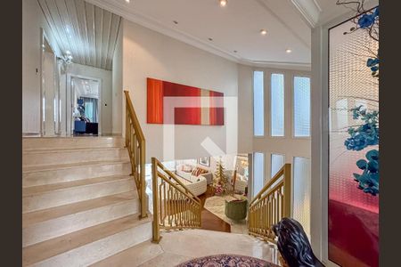 Casa de condomínio à venda com 384m², 4 quartos e 4 vagas