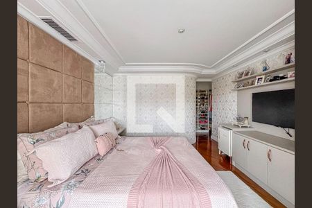 Casa de condomínio à venda com 384m², 4 quartos e 4 vagas